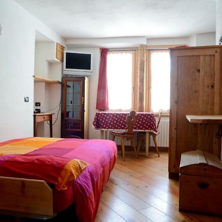 Premesan Lägenhet Bormio Exteriör bild