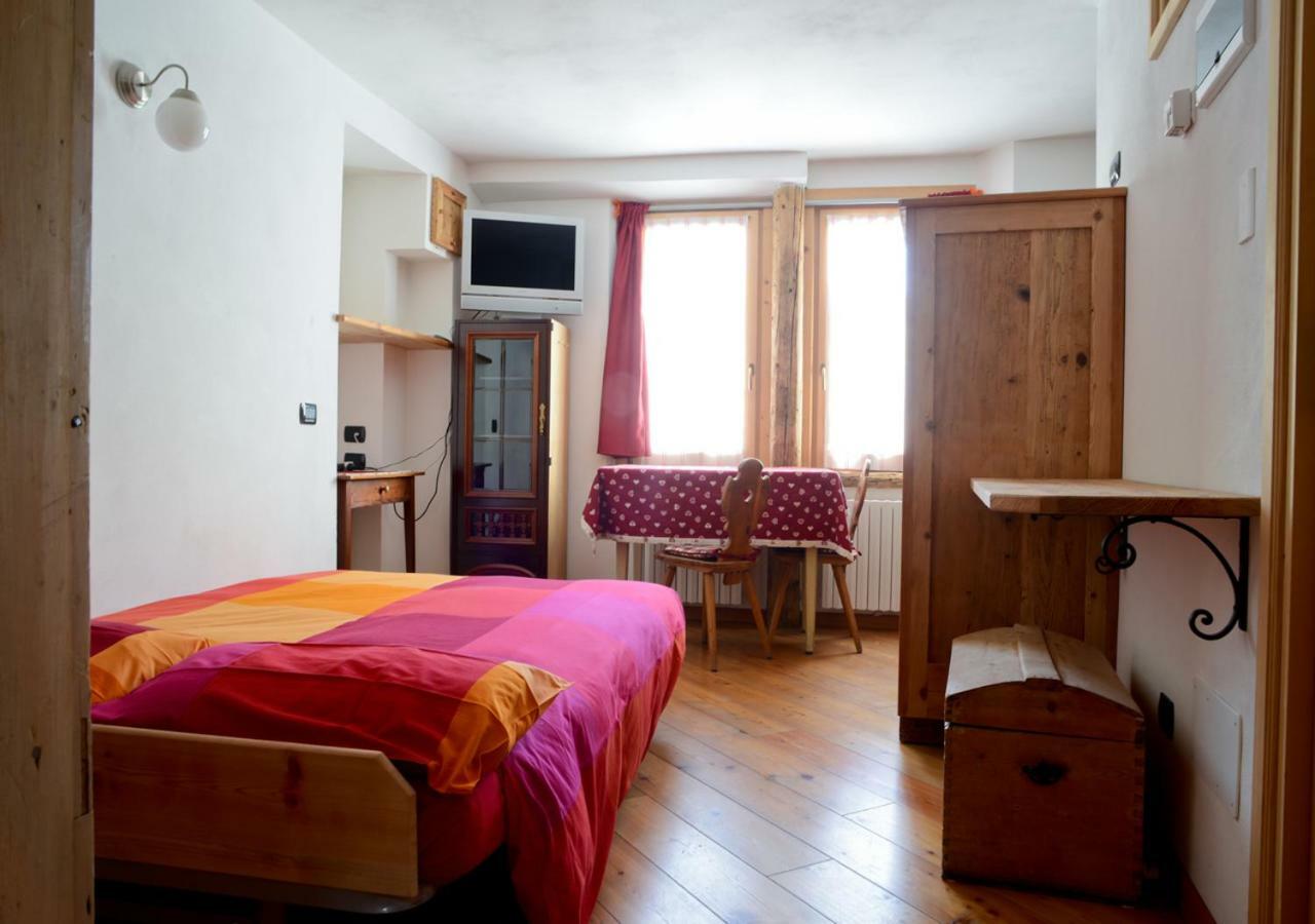 Premesan Lägenhet Bormio Exteriör bild