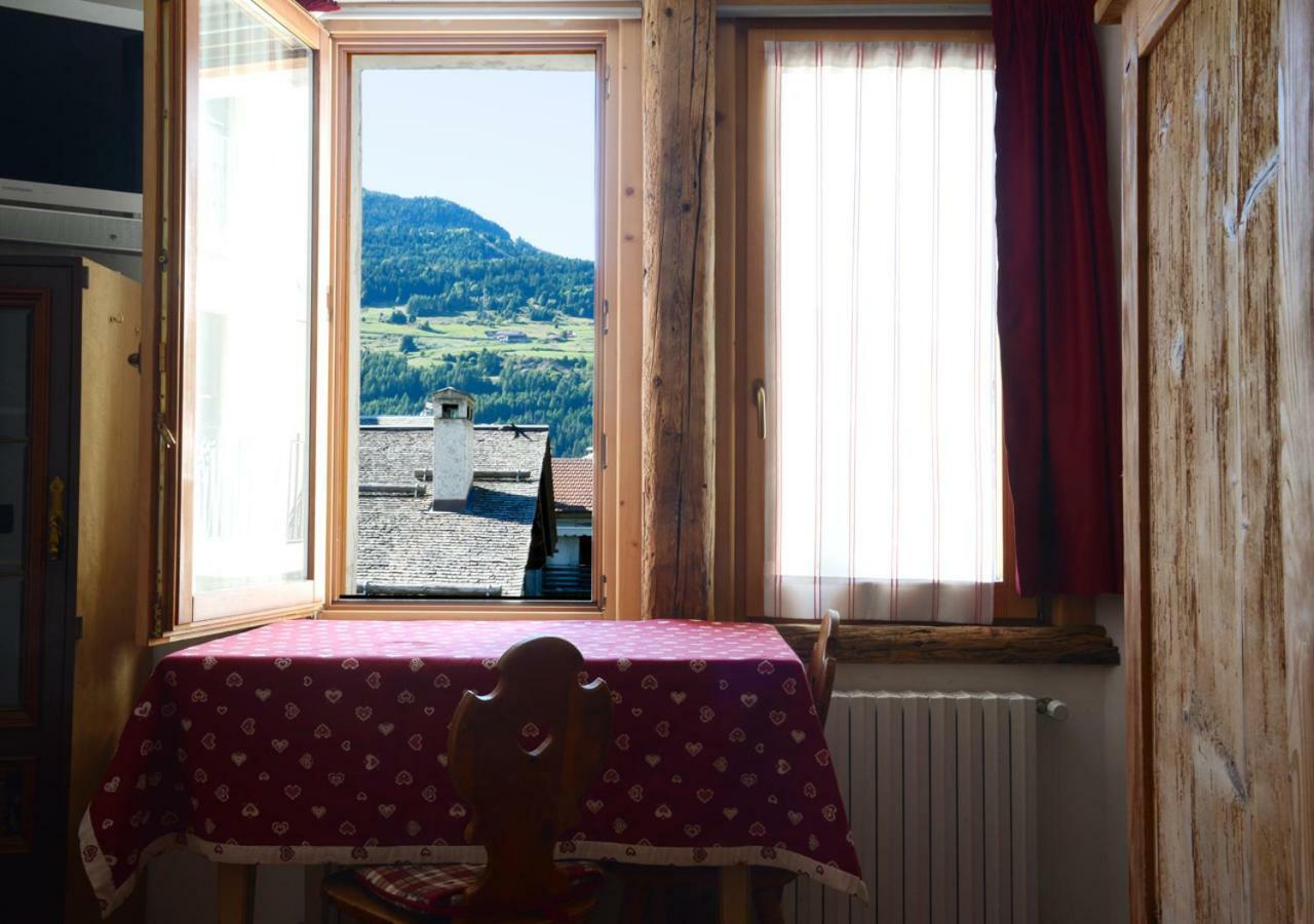 Premesan Lägenhet Bormio Exteriör bild